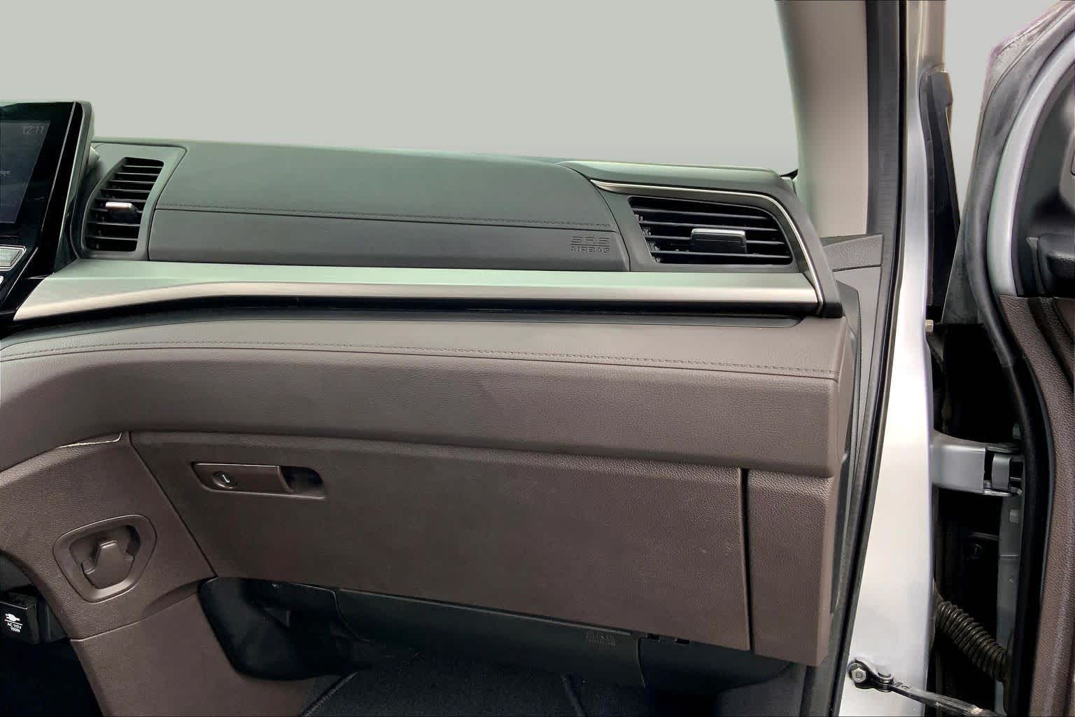 2019 Honda Odyssey EX-L w/Navi/RES Lunar Silver Metallic at AutoNation USA Houston