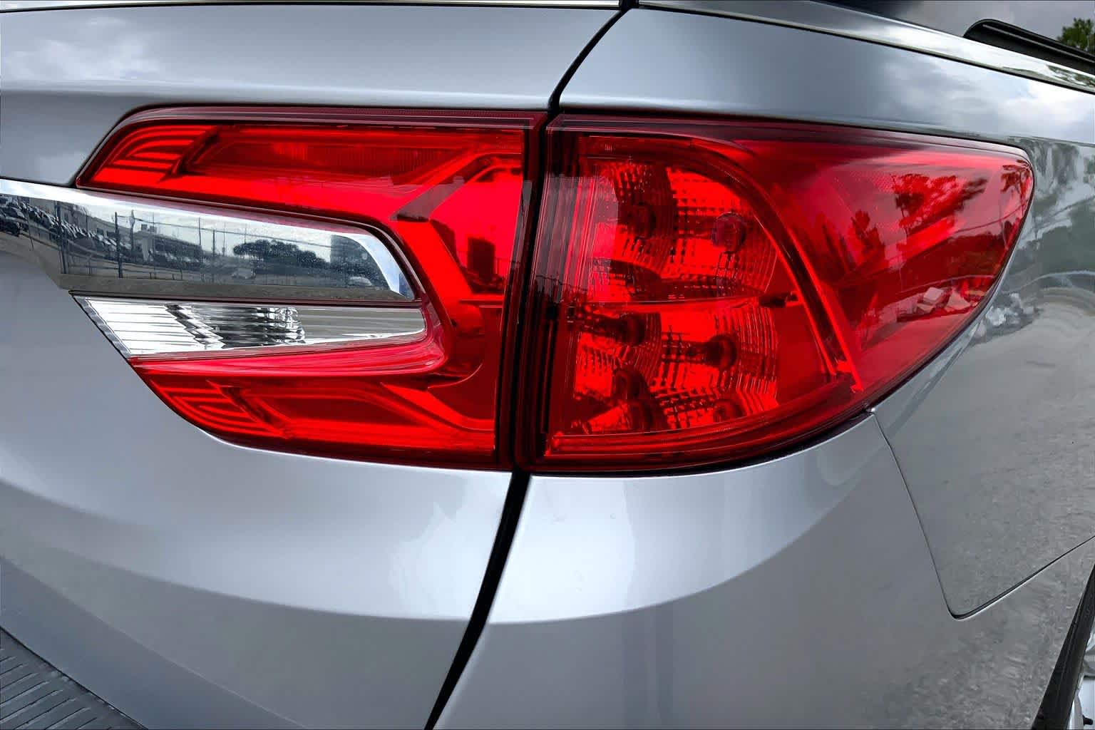 2019 Honda Odyssey EX-L w/Navi/RES Lunar Silver Metallic at AutoNation USA Houston