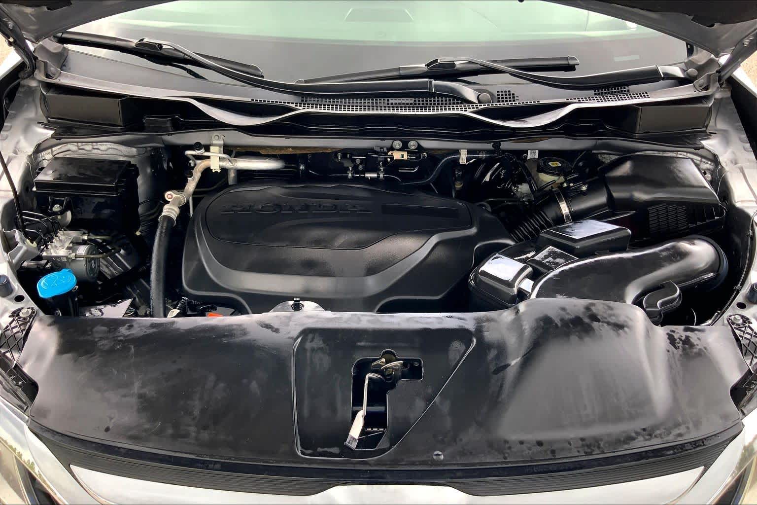 2019 Honda Odyssey EX-L w/Navi/RES Lunar Silver Metallic at AutoNation USA Houston