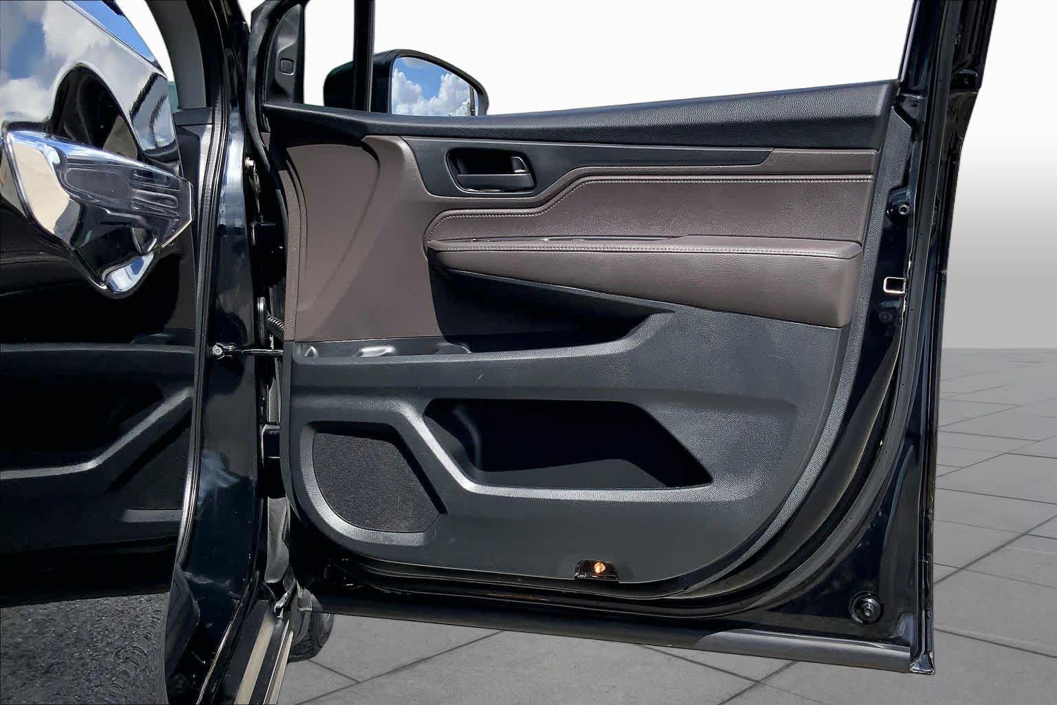 2018 Honda Odyssey EX-L Crystal Black Pearl at HGreg Houston