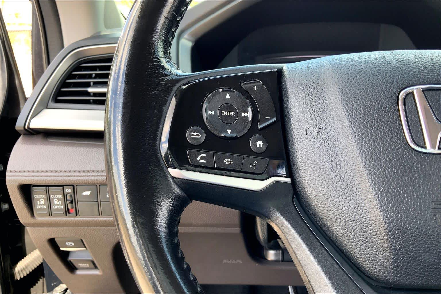 2018 Honda Odyssey EX-L Crystal Black Pearl at HGreg Houston