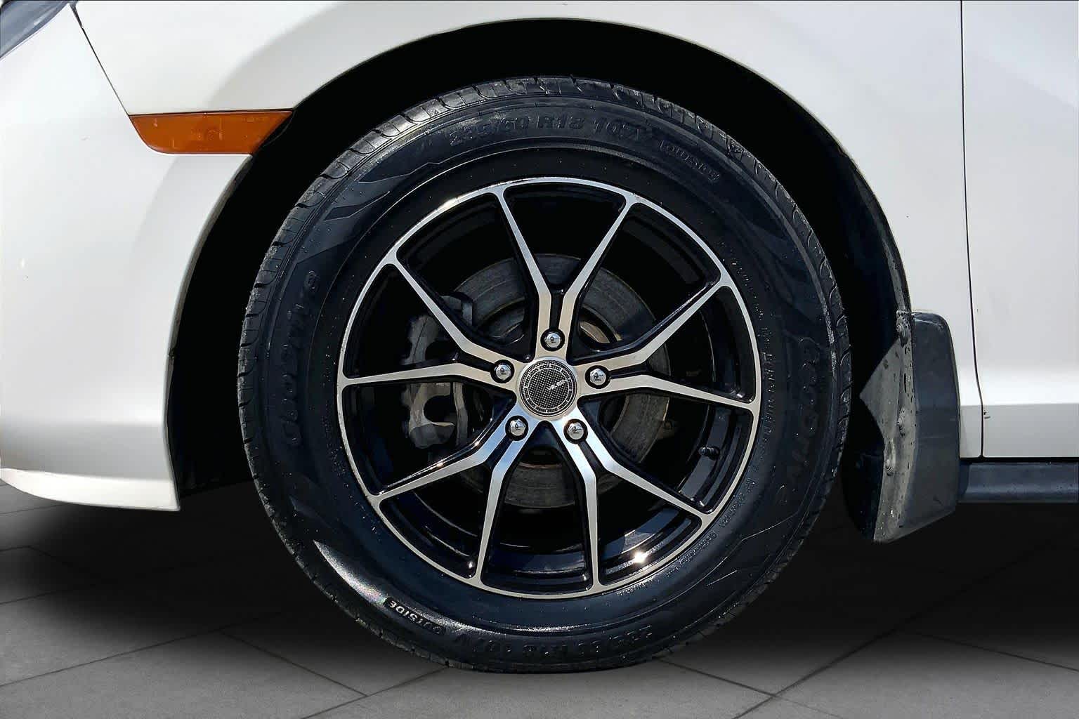 2021 Honda Odyssey EX-L Platinum White Pearl at Honda of Clear Lake