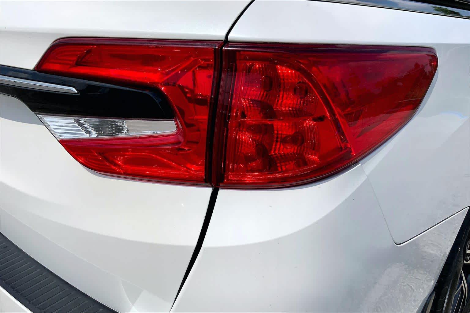 2021 Honda Odyssey EX-L Platinum White Pearl at Honda of Clear Lake
