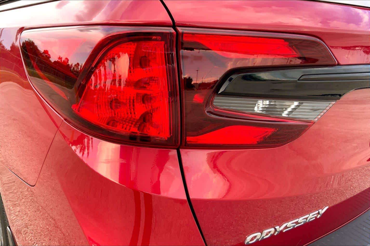 2025 Honda Odyssey Elite Radiant Red Metallic II at Honda of Clear Lake