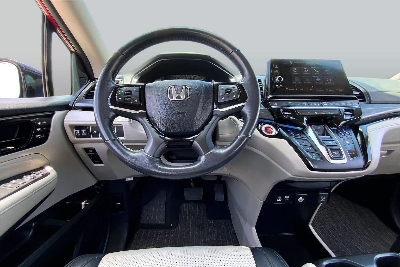 2025 Honda Odyssey Elite Radiant Red Metallic II at Honda of Clear Lake