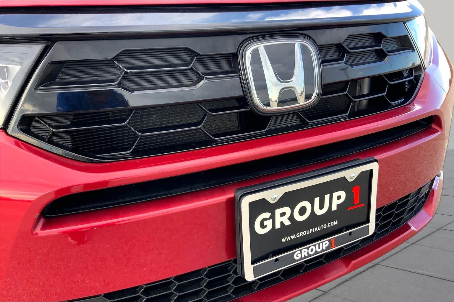 2025 Honda Odyssey Elite Radiant Red Metallic II at Honda of Clear Lake