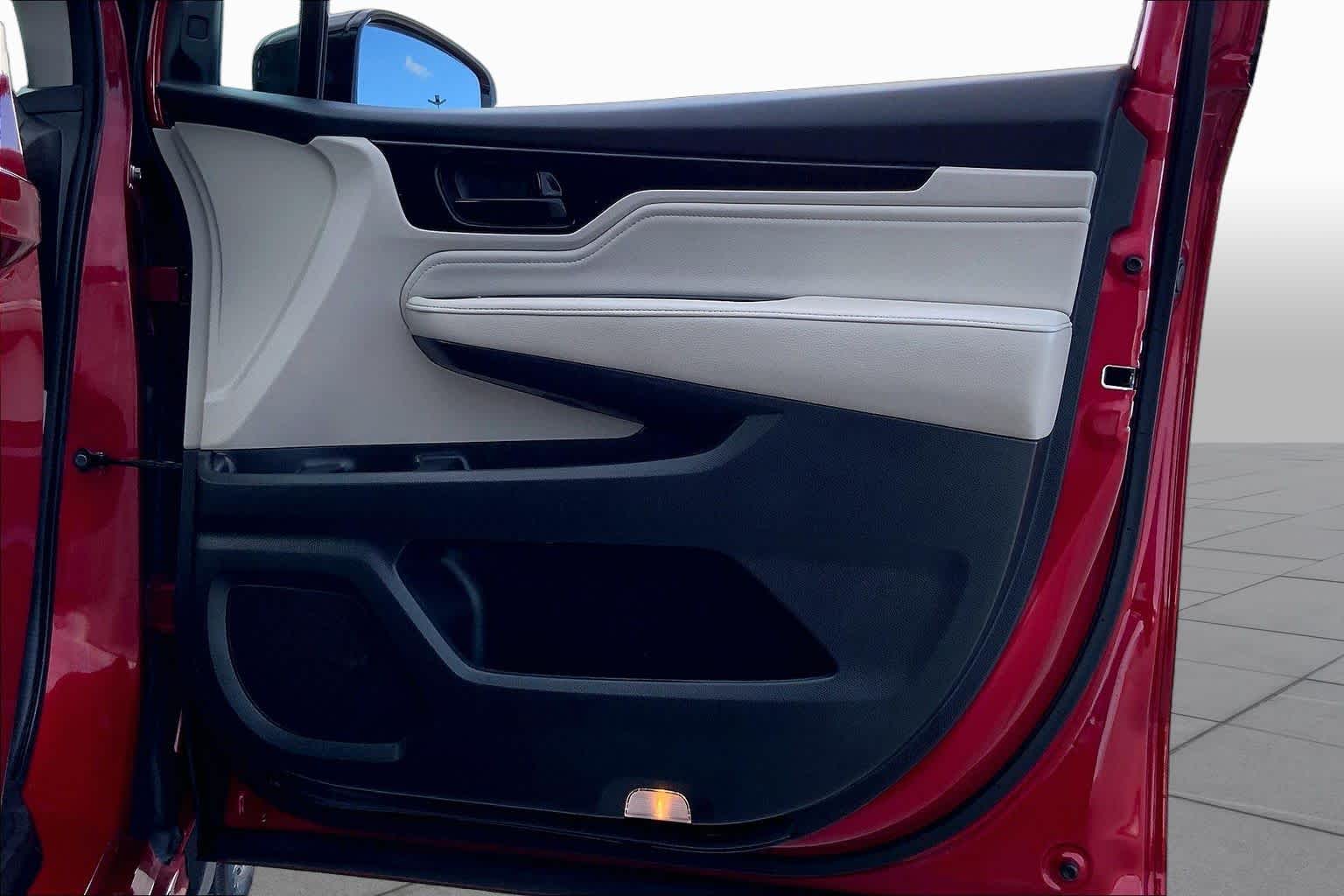 2025 Honda Odyssey Elite Radiant Red Metallic II at Honda of Clear Lake