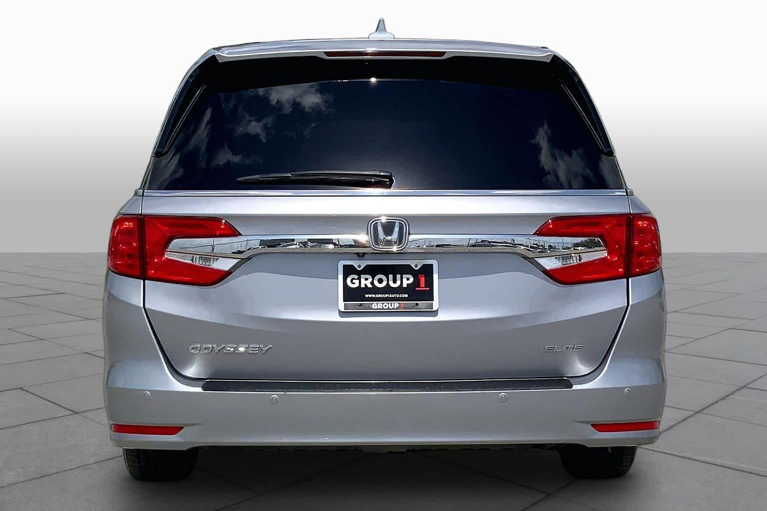 2020 Honda Odyssey Elite Lunar Silver Metallic at Group 1 Toyota Southwest