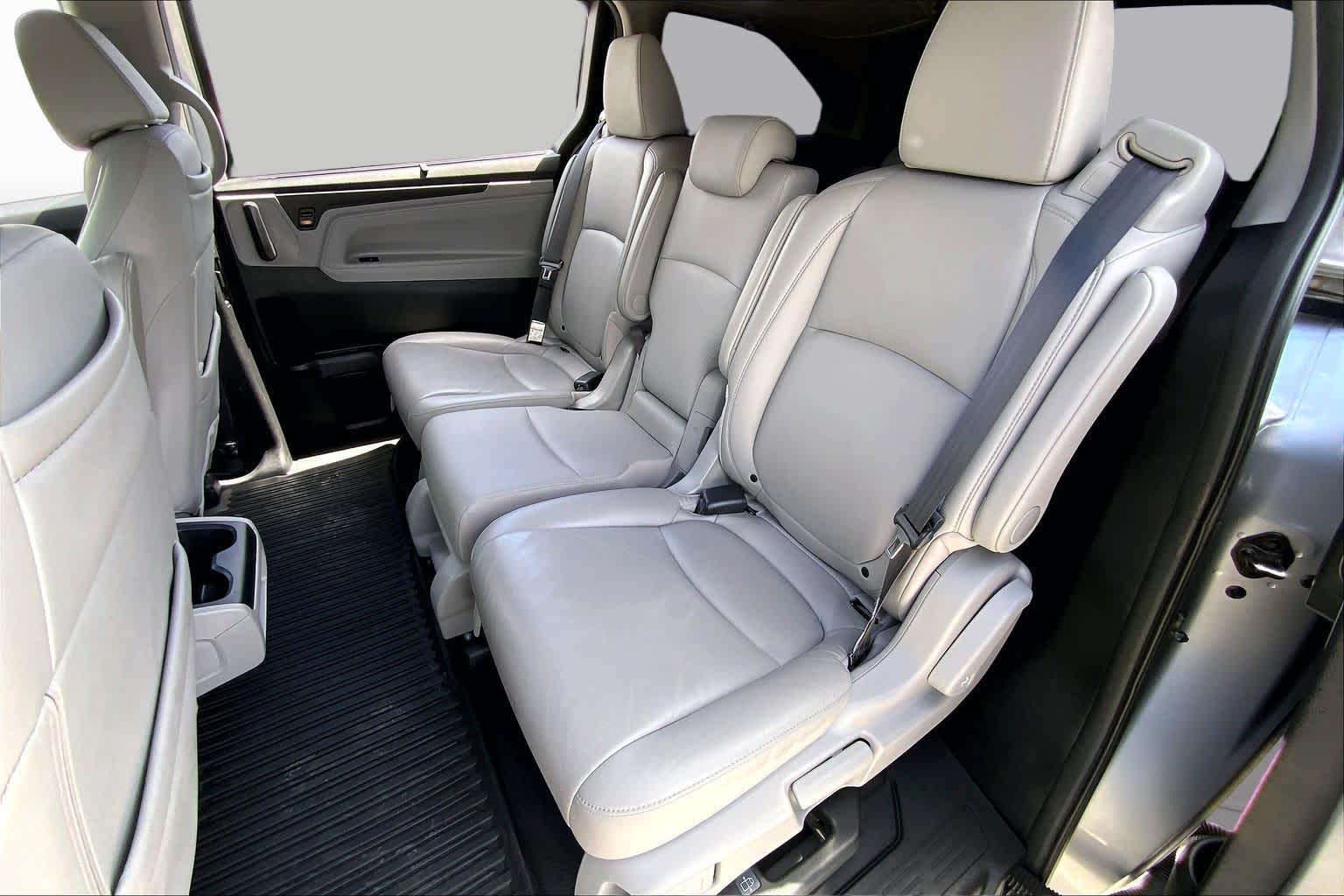 2020 Honda Odyssey Elite Lunar Silver Metallic at Group 1 Toyota Southwest