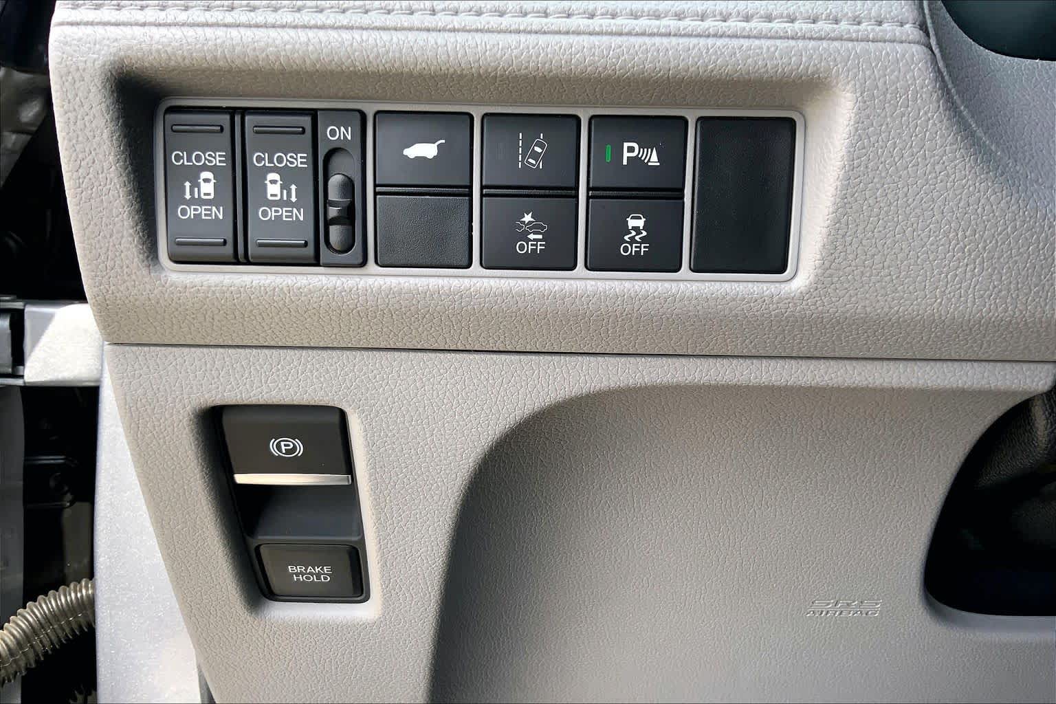 2020 Honda Odyssey Elite Lunar Silver Metallic at Group 1 Toyota Southwest