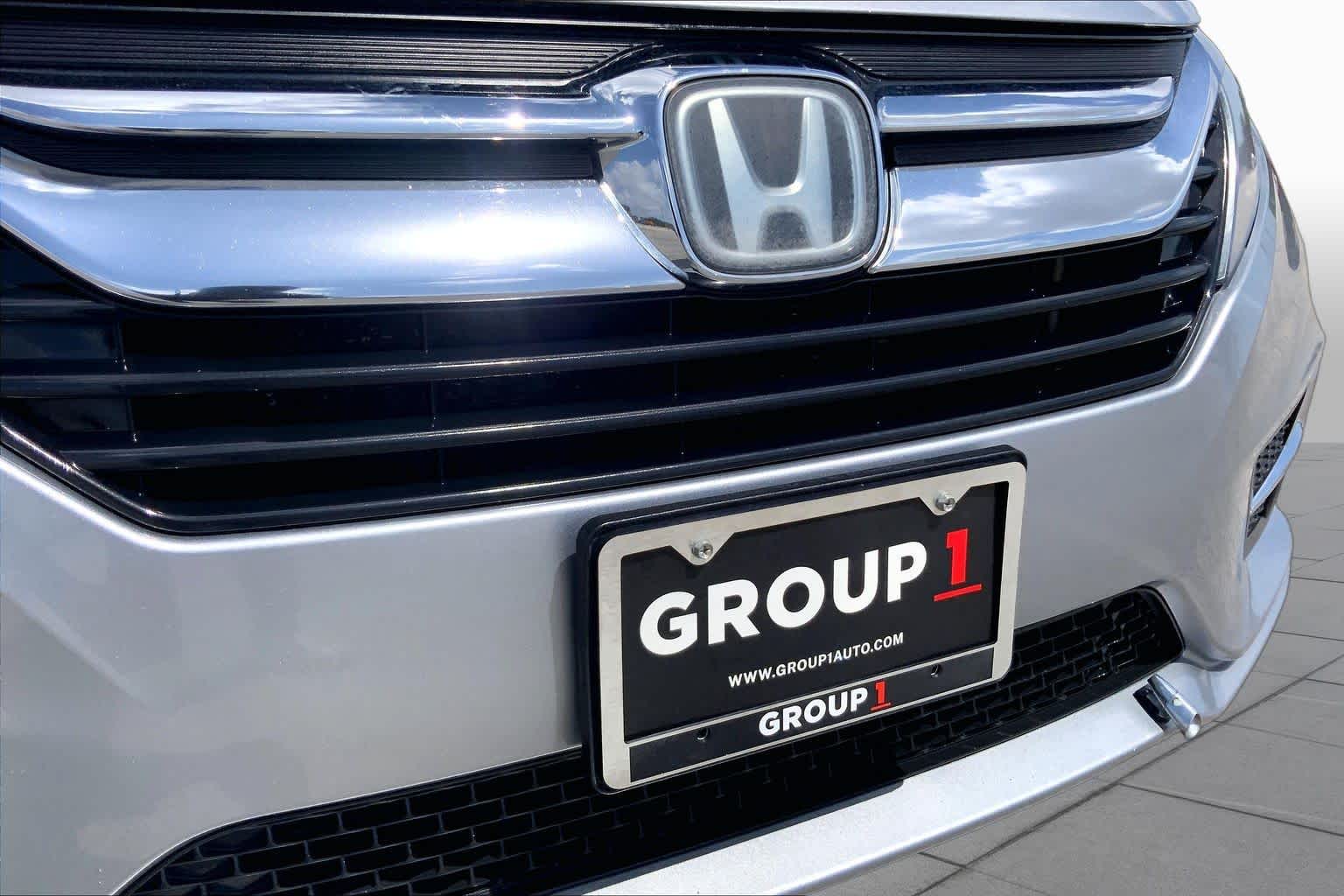 2020 Honda Odyssey Elite Lunar Silver Metallic at Group 1 Toyota Southwest