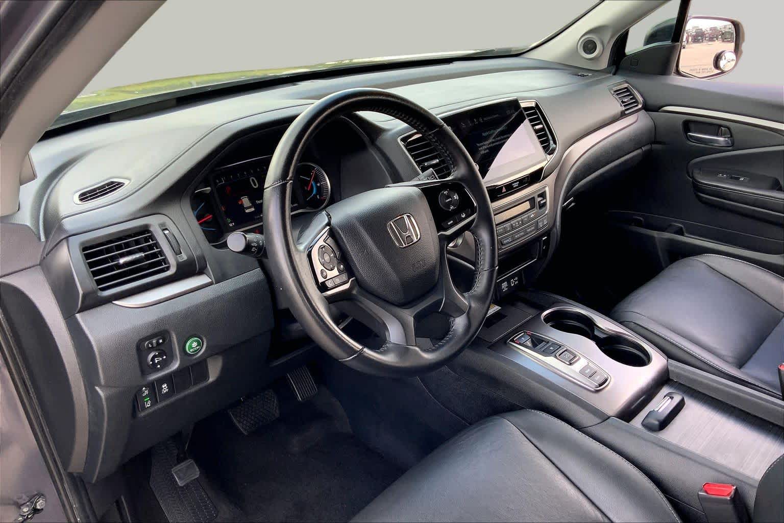 2021 Honda Pilot Special Edition Modern Steel Metallic at Honda of Clear Lake