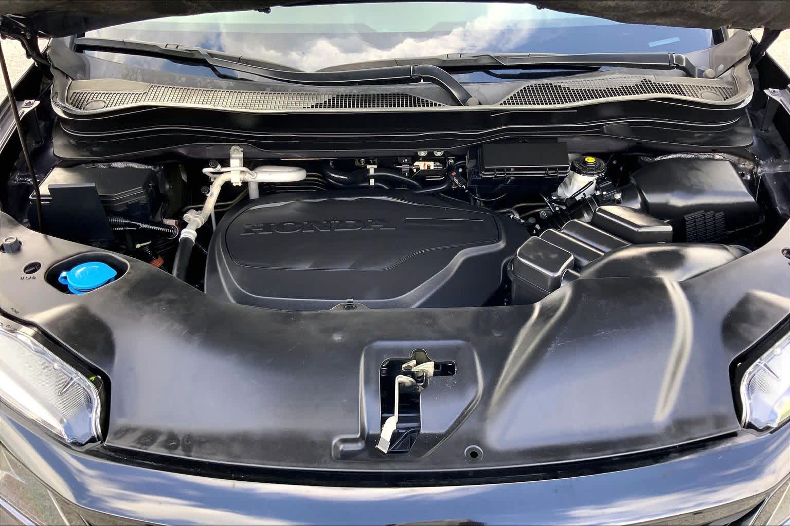 2021 Honda Pilot Special Edition Modern Steel Metallic at Honda of Clear Lake