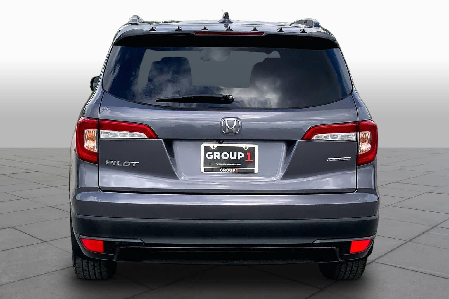 2021 Honda Pilot Special Edition Modern Steel Metallic at Beck & Masten Kia