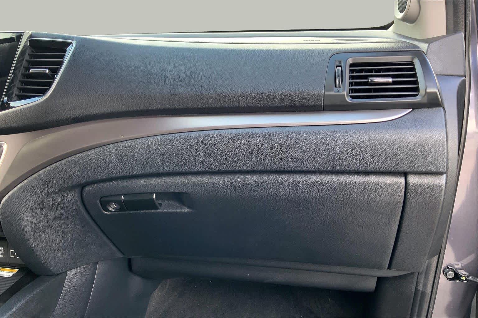 2021 Honda Pilot Special Edition Modern Steel Metallic at Beck & Masten Kia