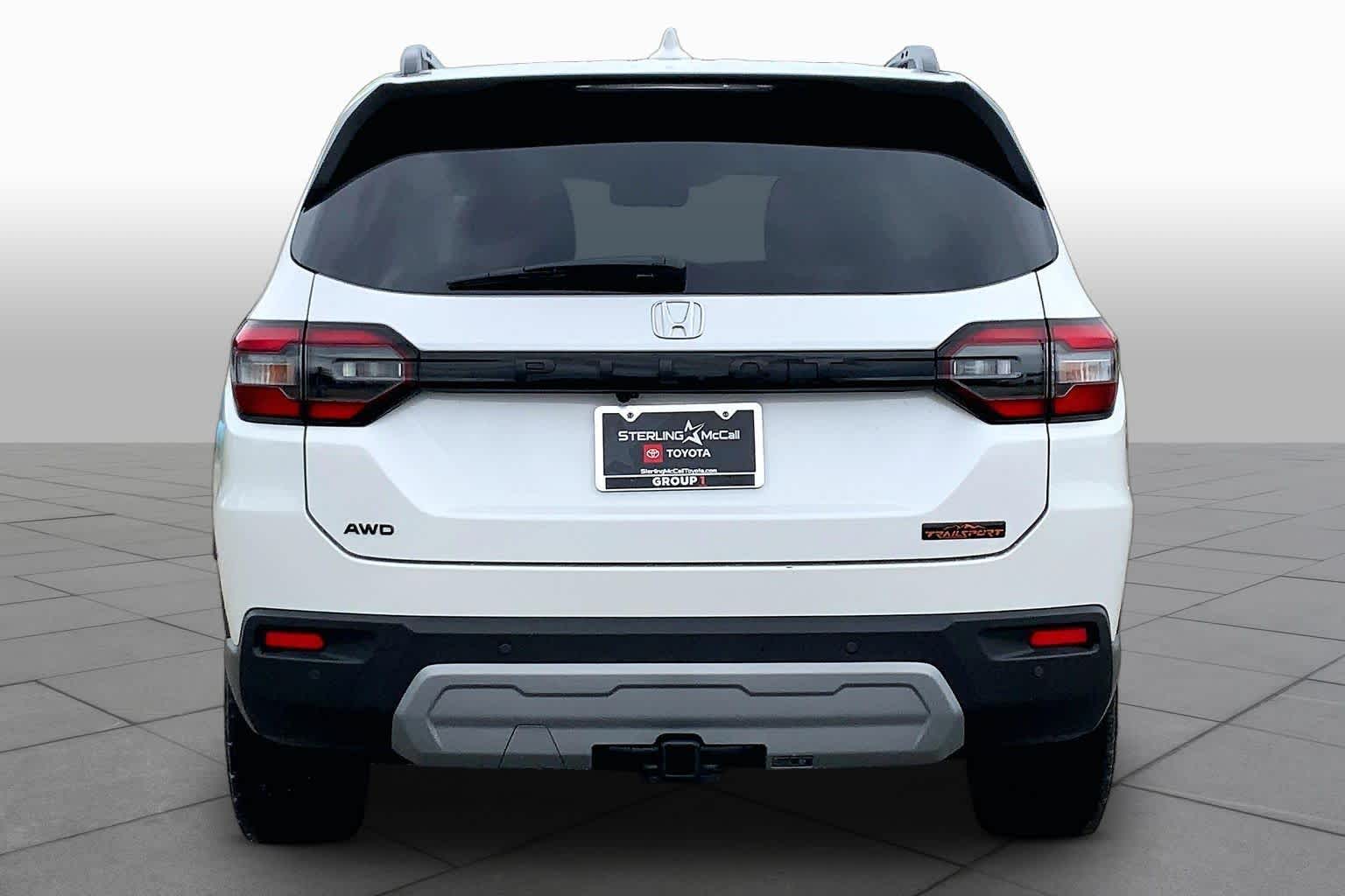 2025 Honda Pilot TrailSport Platinum White Pearl at Honda of Clear Lake