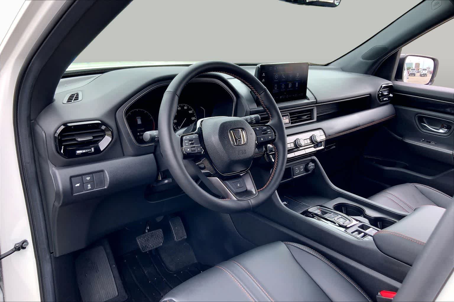 2025 Honda Pilot TrailSport Platinum White Pearl at Honda of Clear Lake