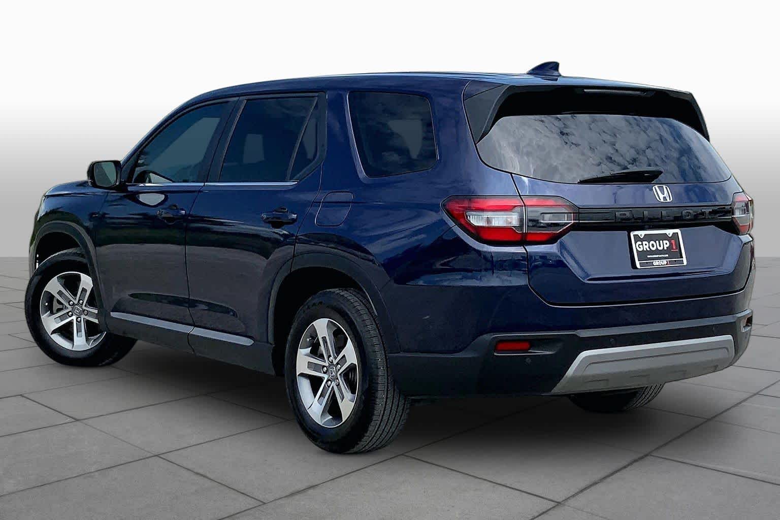 2024 Honda Pilot EX-L 8 Passenger Obsidian Blue Pearl at Tomball Ford
