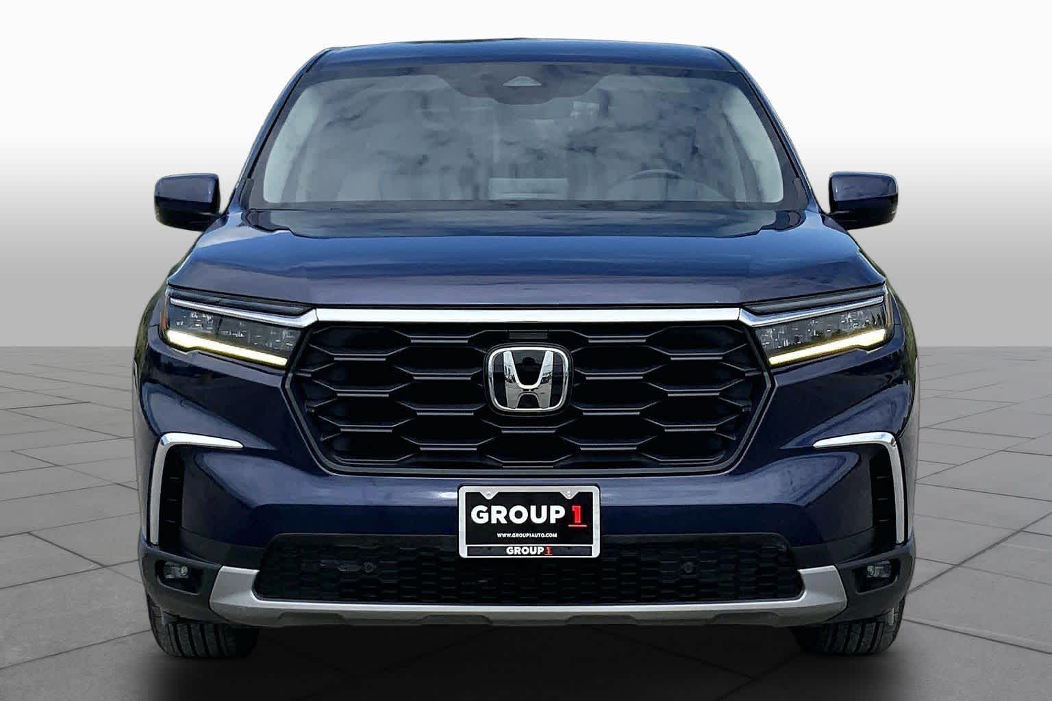 2024 Honda Pilot EX-L 8 Passenger Obsidian Blue Pearl at Tomball Ford