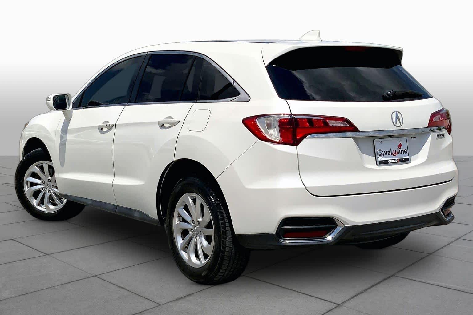 2018 Acura RDX  White Diamond Pearl at Honda of Clear Lake