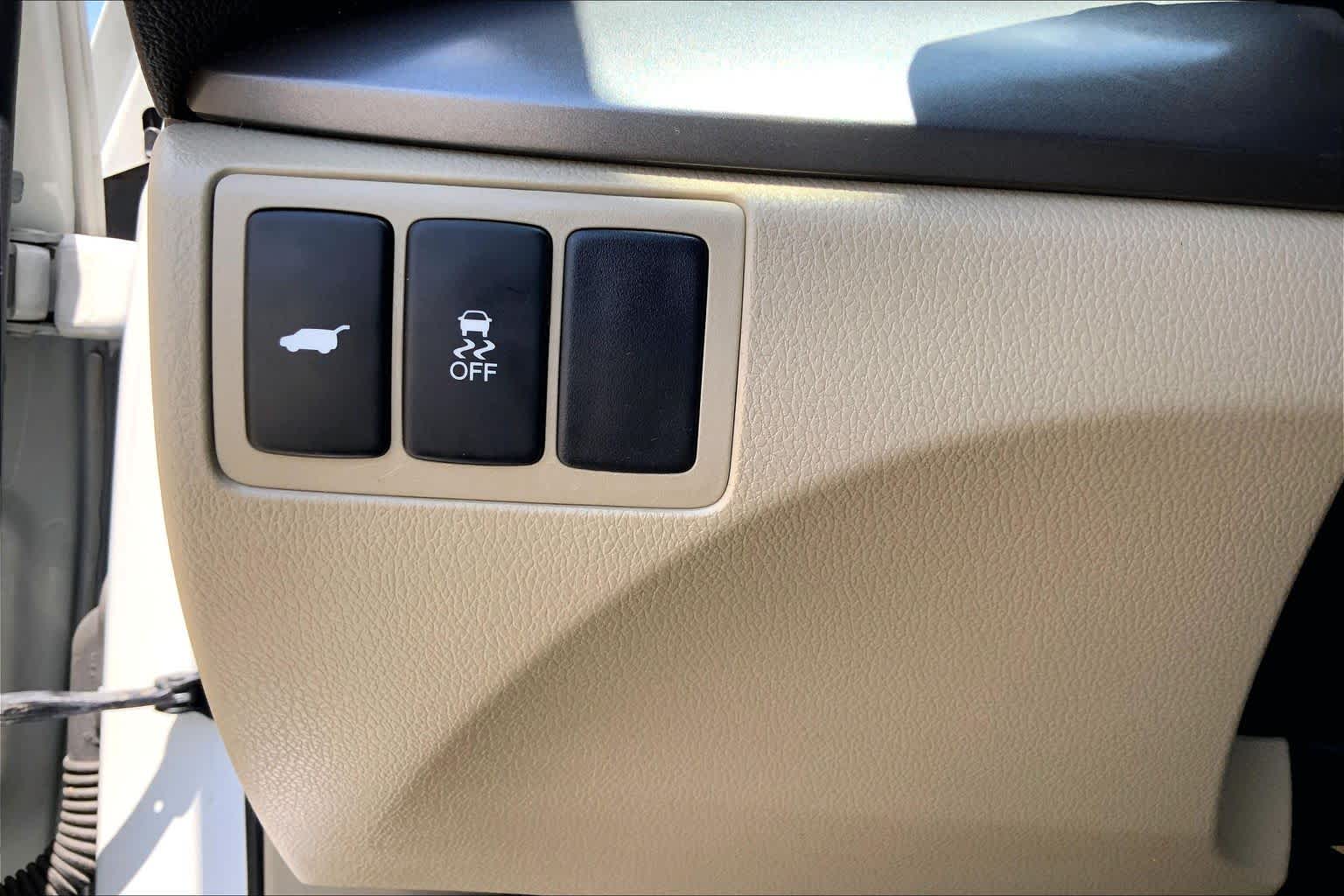 2018 Acura RDX  White Diamond Pearl at Honda of Clear Lake