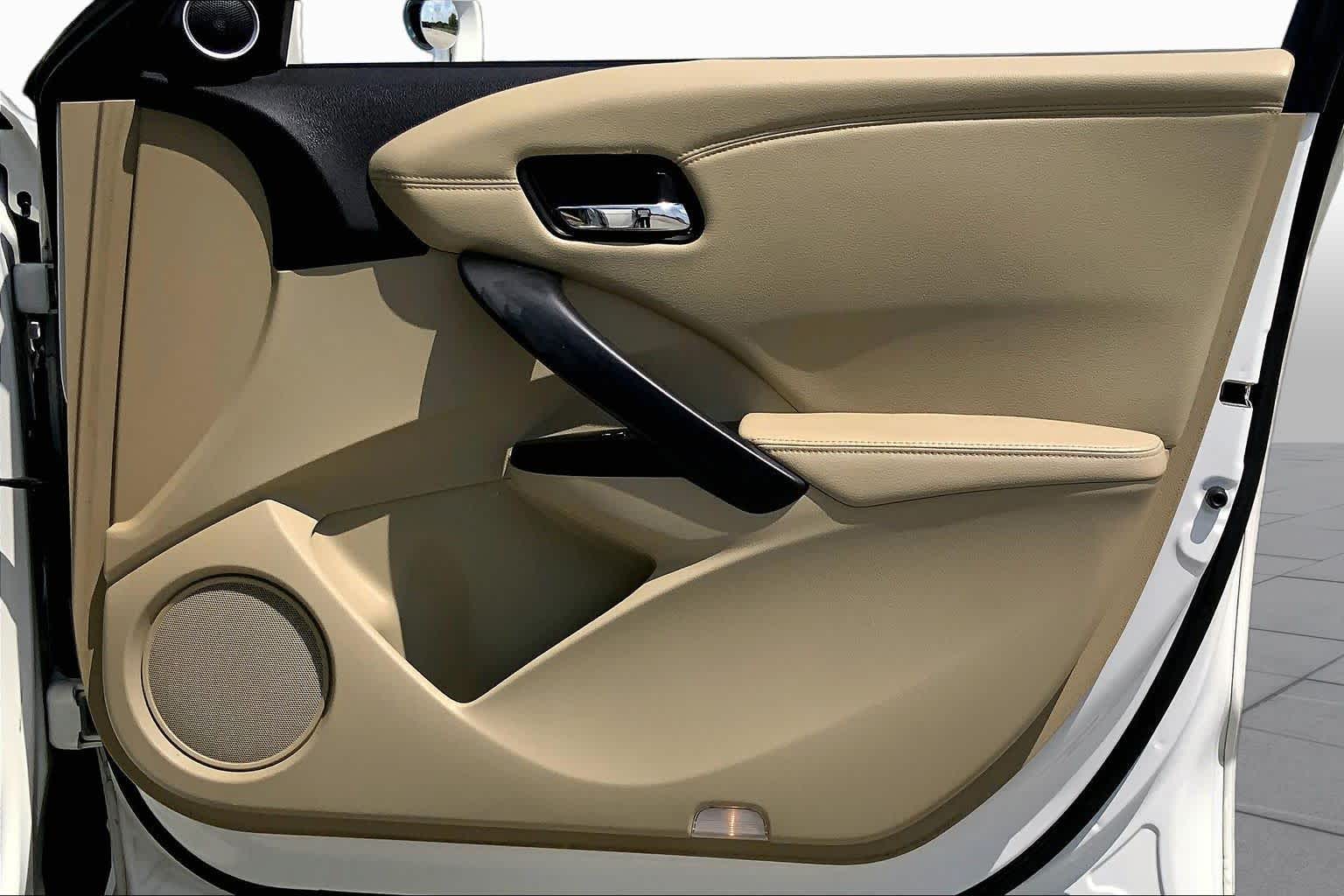 2018 Acura RDX  White Diamond Pearl at Honda of Clear Lake