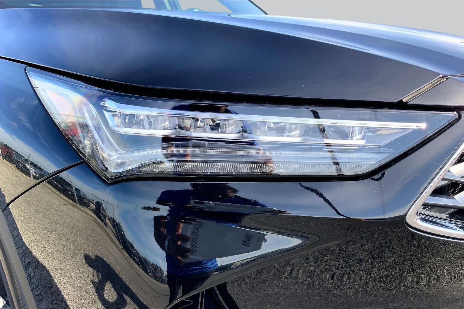 2025 Acura MDX photo 26 of 35