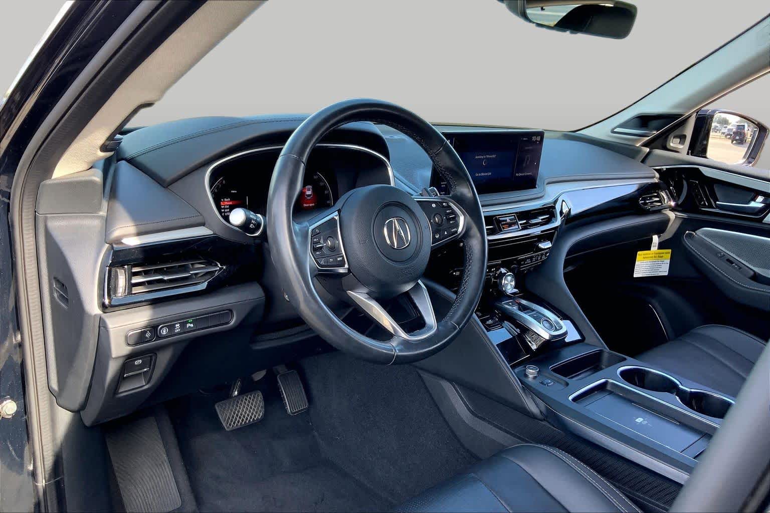 2025 Acura MDX photo 16 of 35