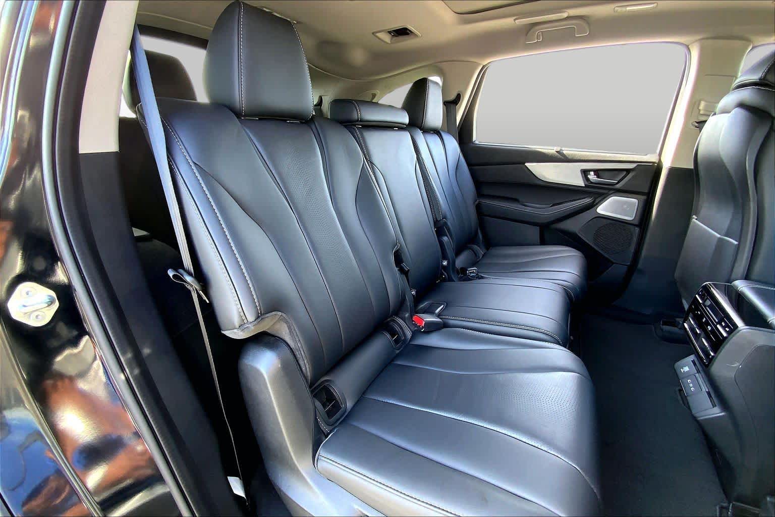 2025 Acura MDX photo 18 of 35