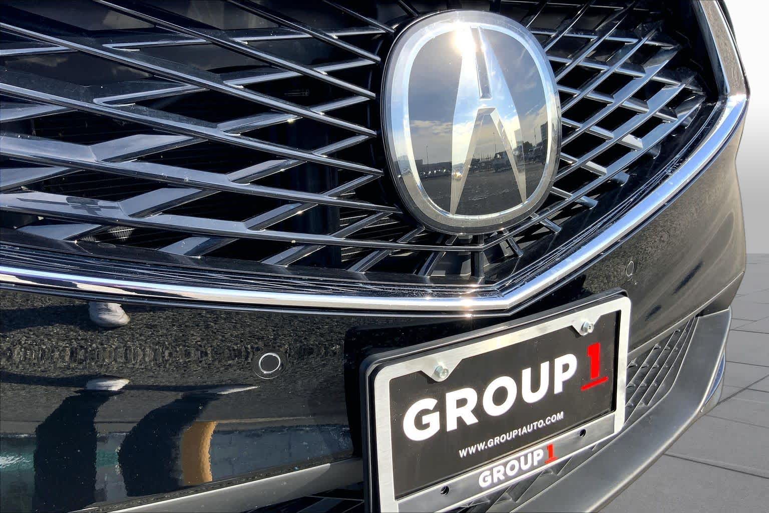 2025 Acura MDX photo 28 of 35