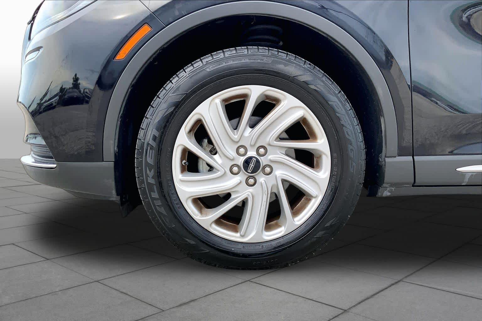 2020 Lincoln Corsair Standard - 10