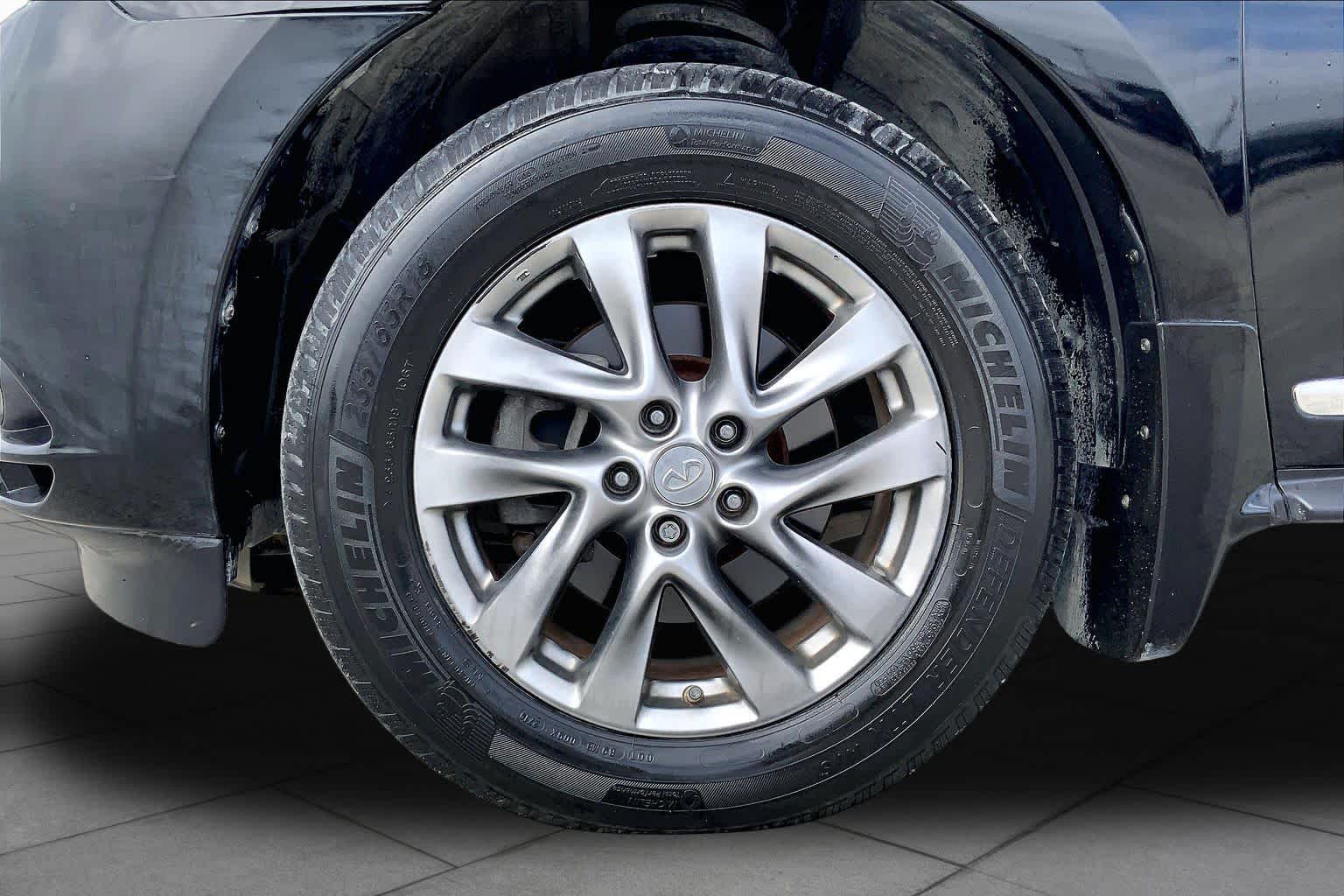 2015 INFINITI QX60 photo 11 of 36