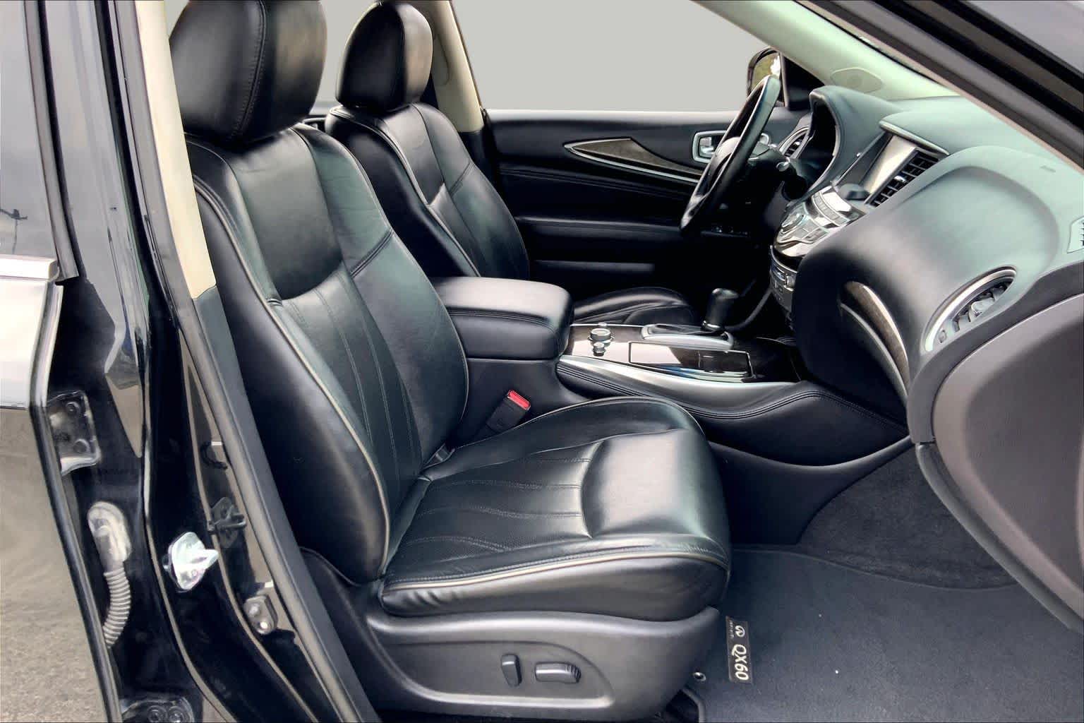 2015 INFINITI QX60 photo 9 of 36