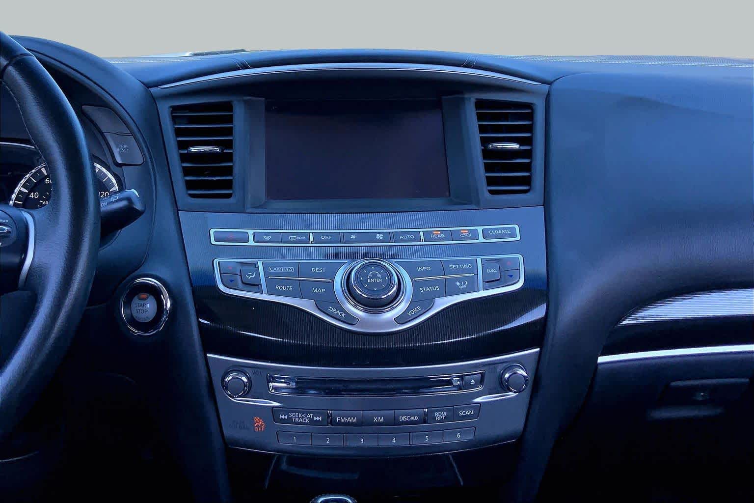 2016 INFINITI QX60 photo 7 of 36