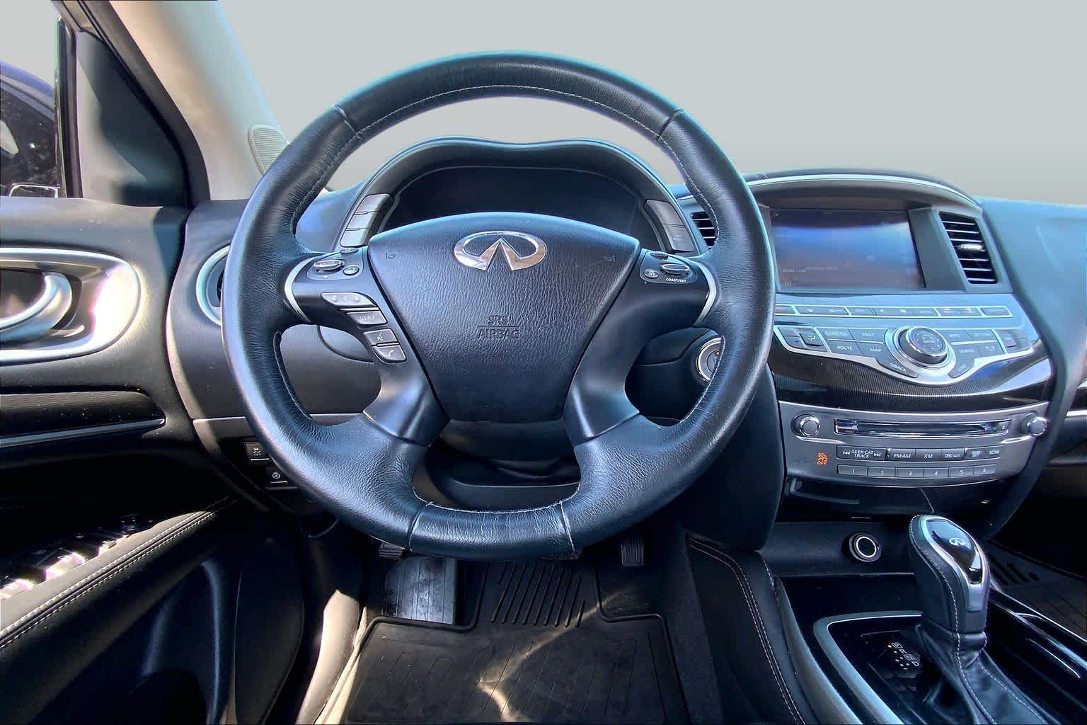 2016 INFINITI QX60 photo 6 of 36