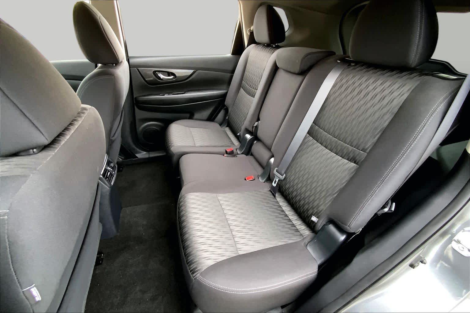 2018 Nissan Rogue SV Gun Metallic at Sterling McCall Nissan