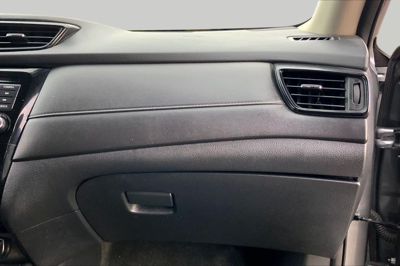 2018 Nissan Rogue SV Gun Metallic at Sterling McCall Nissan