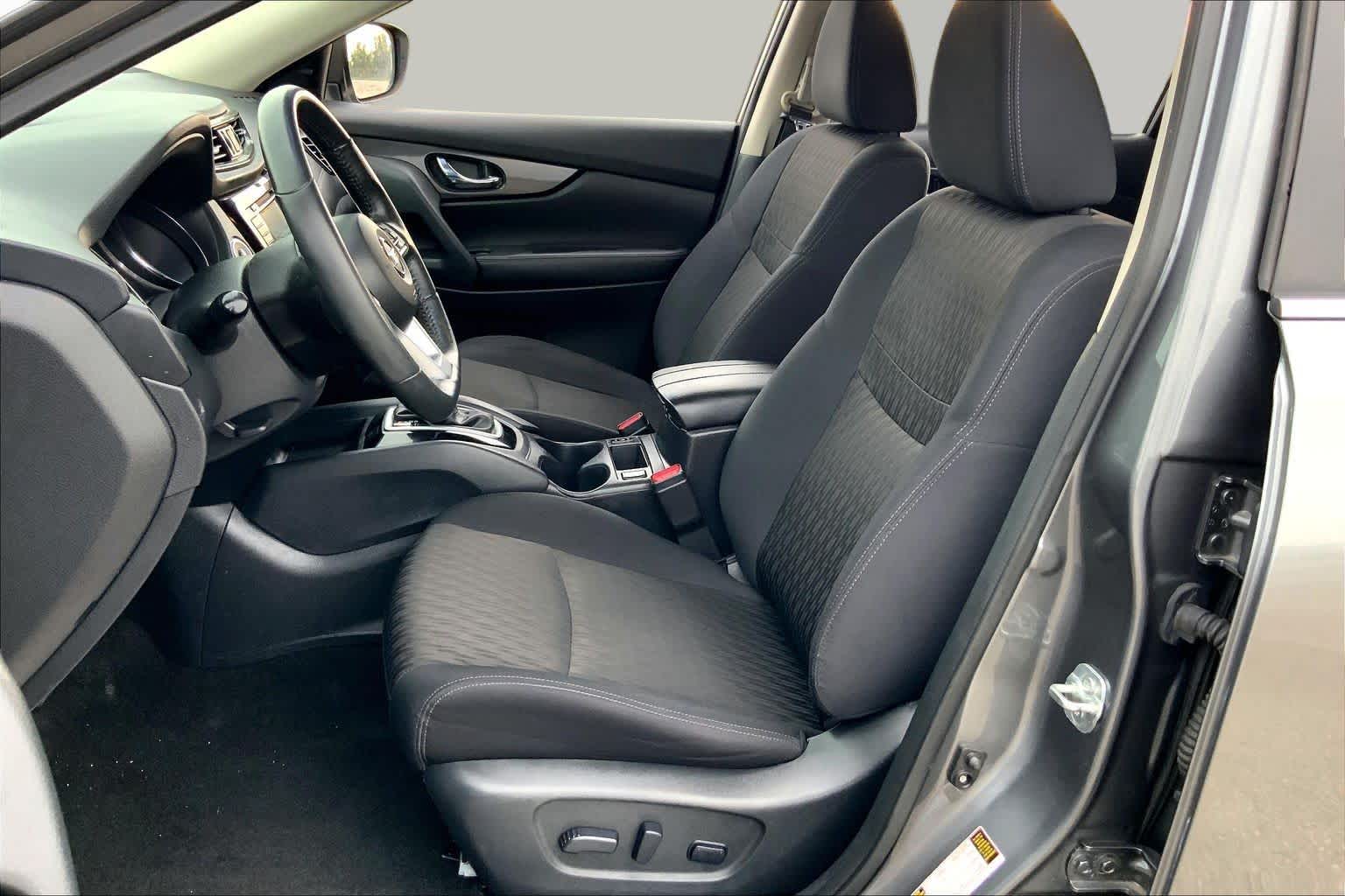 2018 Nissan Rogue SV Gun Metallic at Sterling McCall Nissan