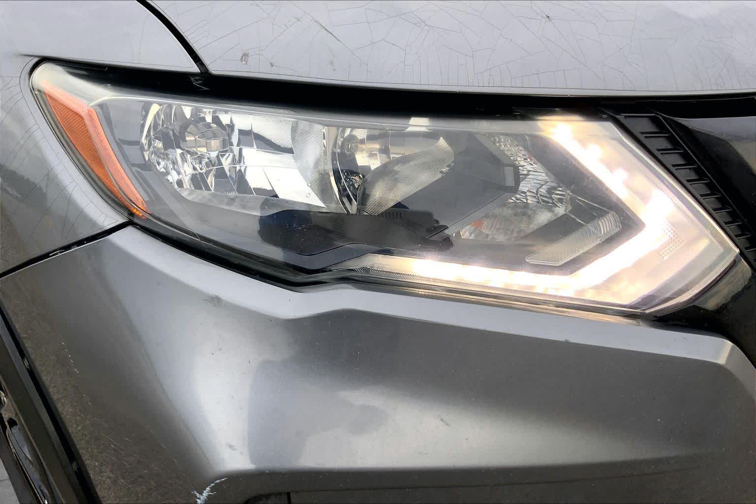 2018 Nissan Rogue SV Gun Metallic at Sterling McCall Nissan