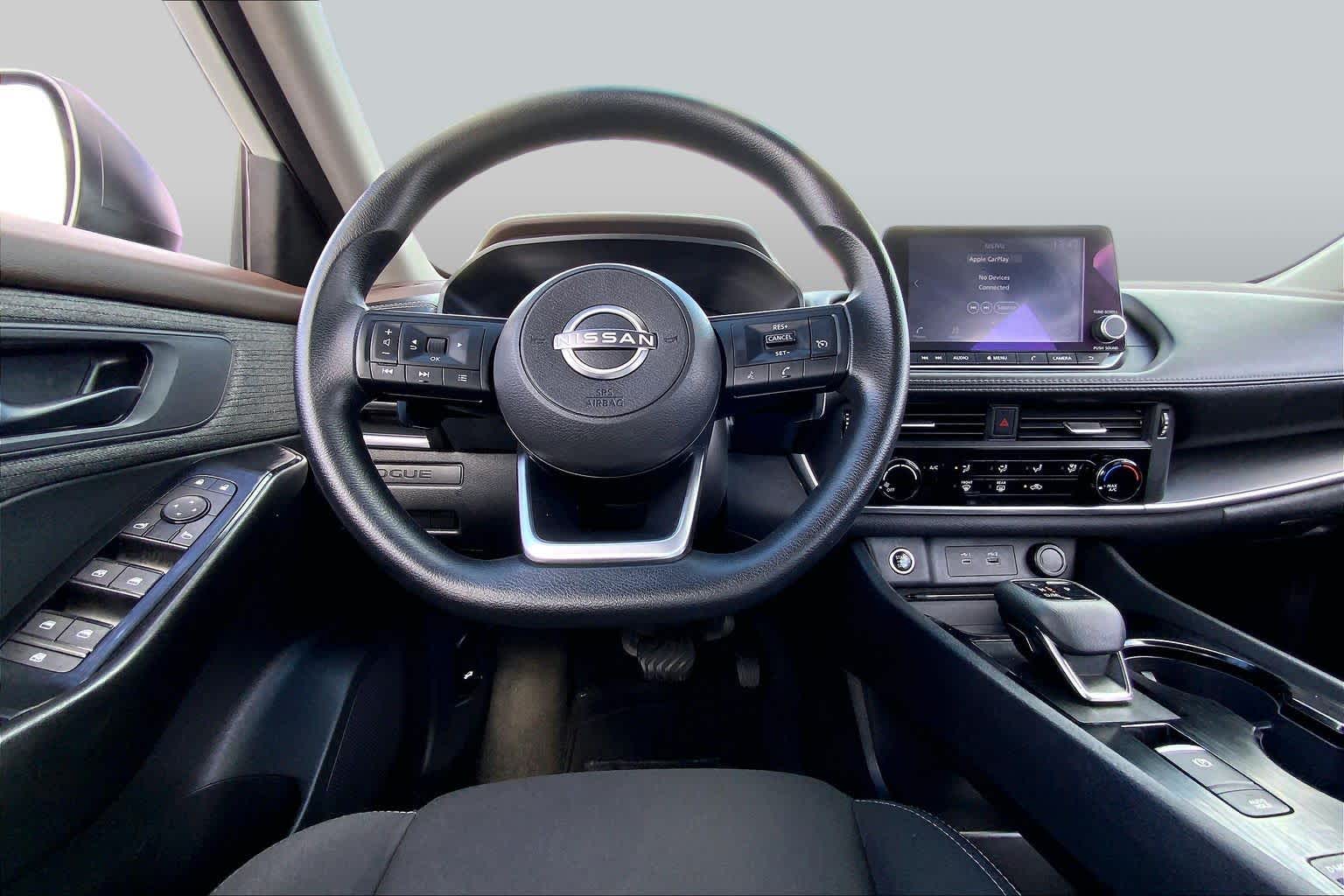 2023 Nissan Rogue photo 6 of 36