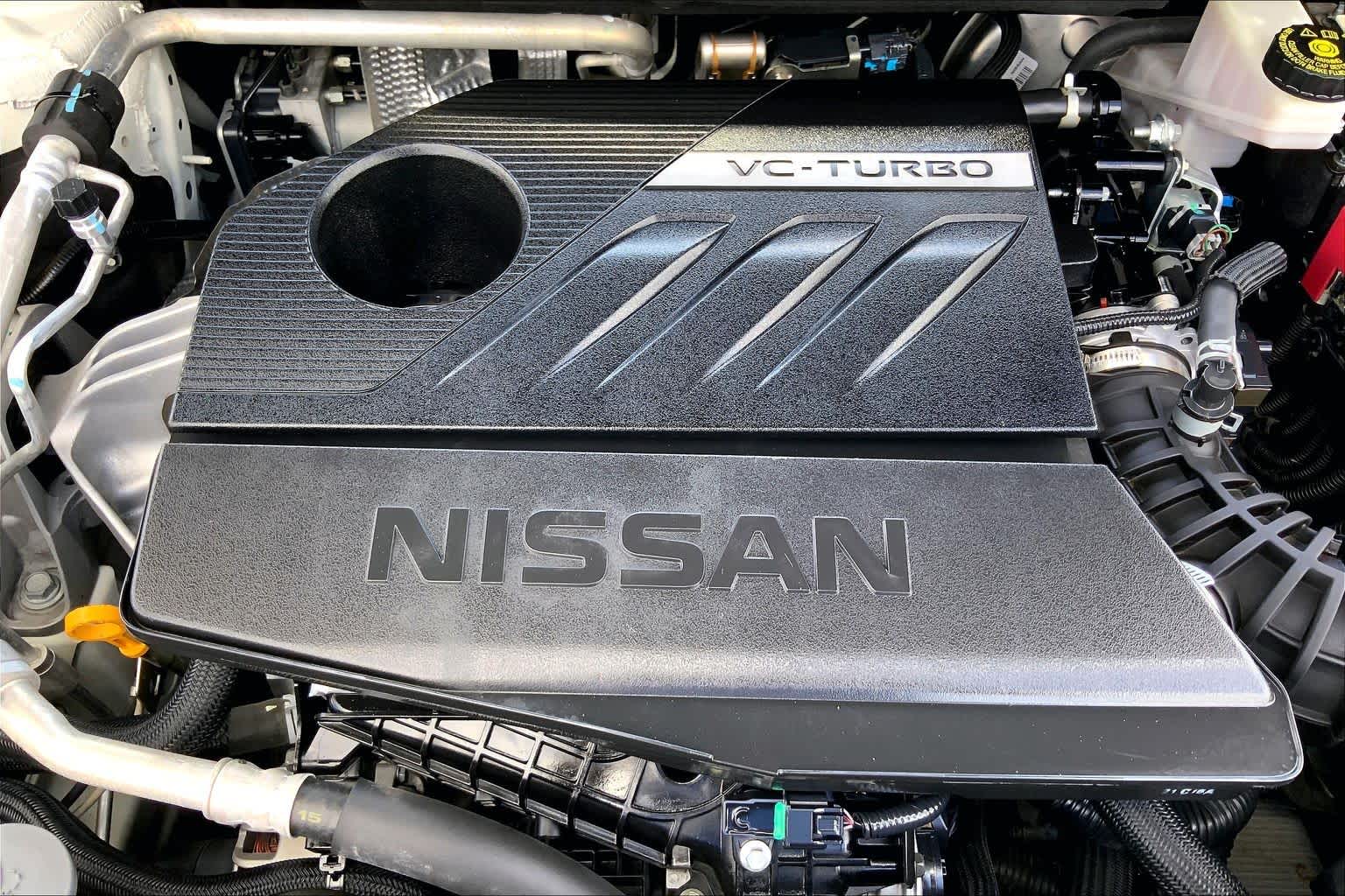 2022 Nissan Rogue photo 32 of 36