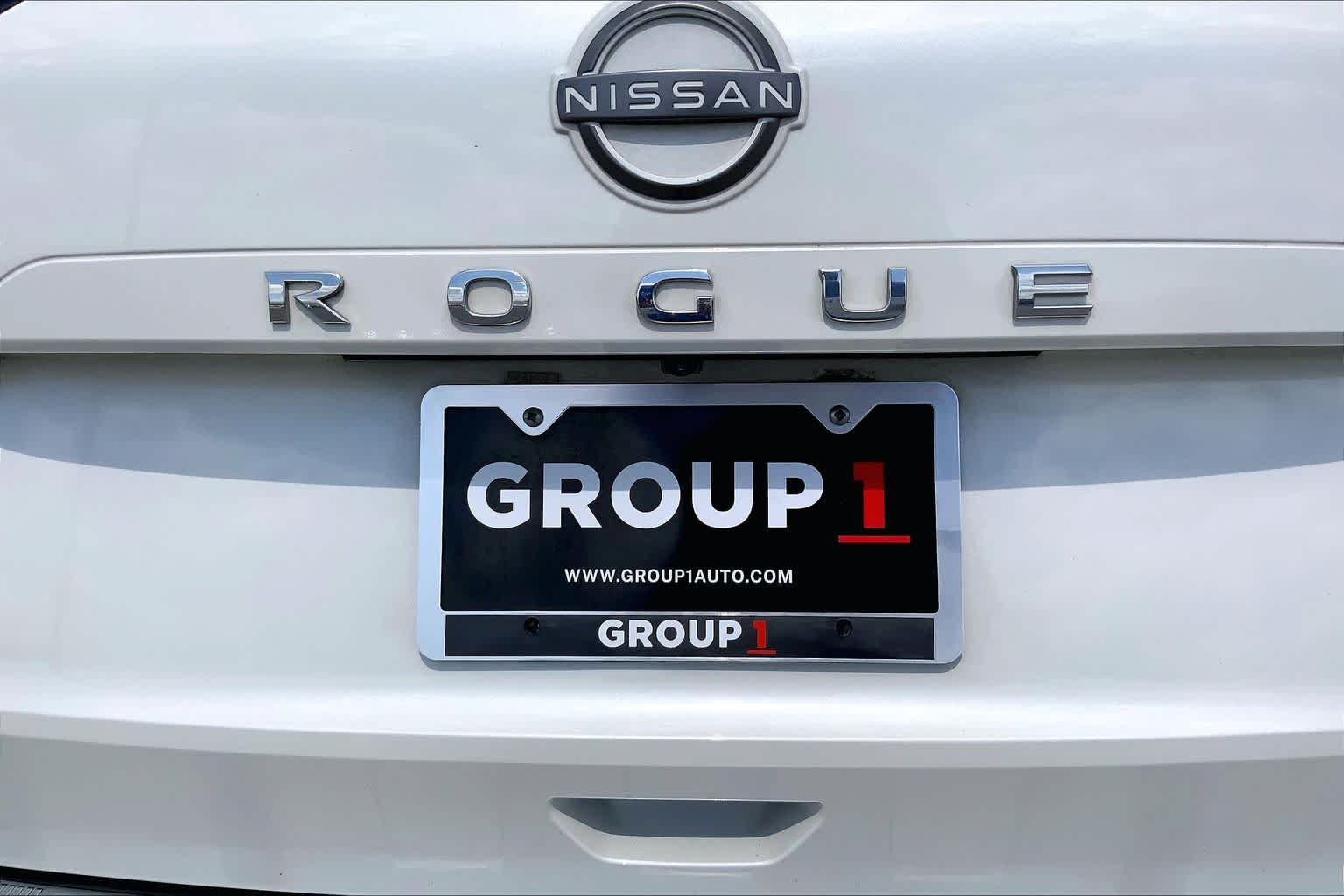 2022 Nissan Rogue photo 10 of 36