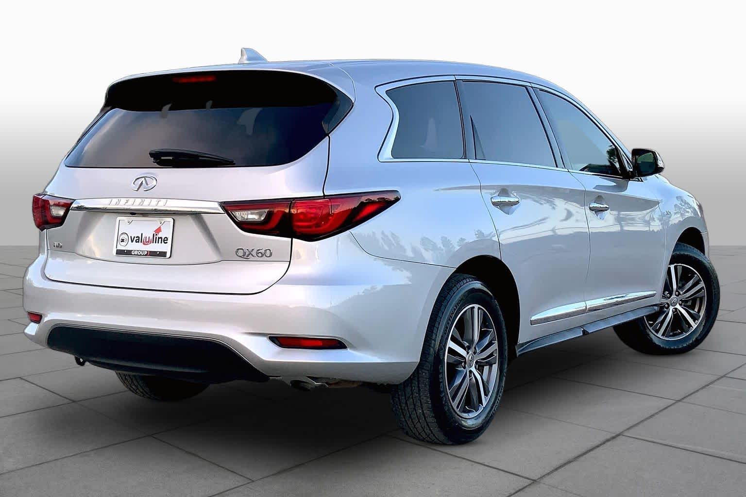 2020 INFINITI QX60 photo 13 of 34