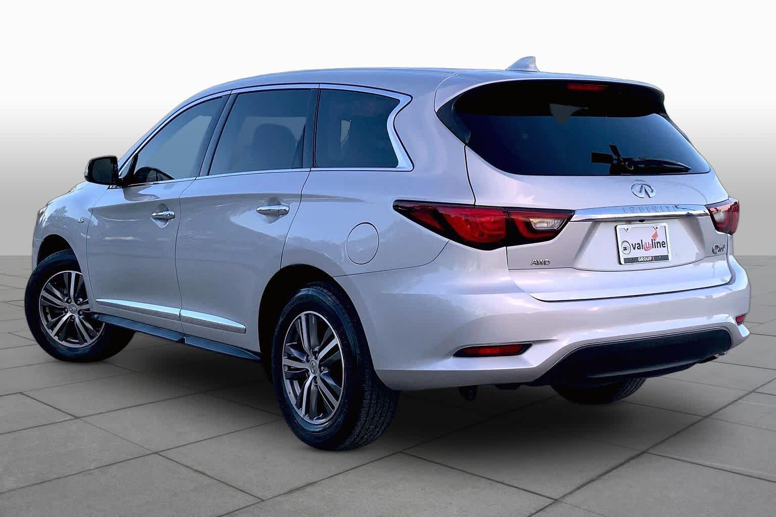 2020 INFINITI QX60 photo 12 of 34