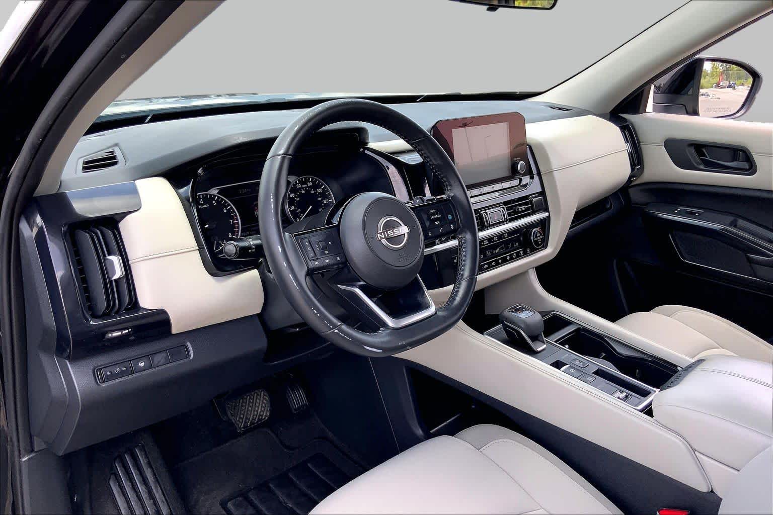 2023 Nissan Pathfinder SV Super Black at AutoNation USA Katy