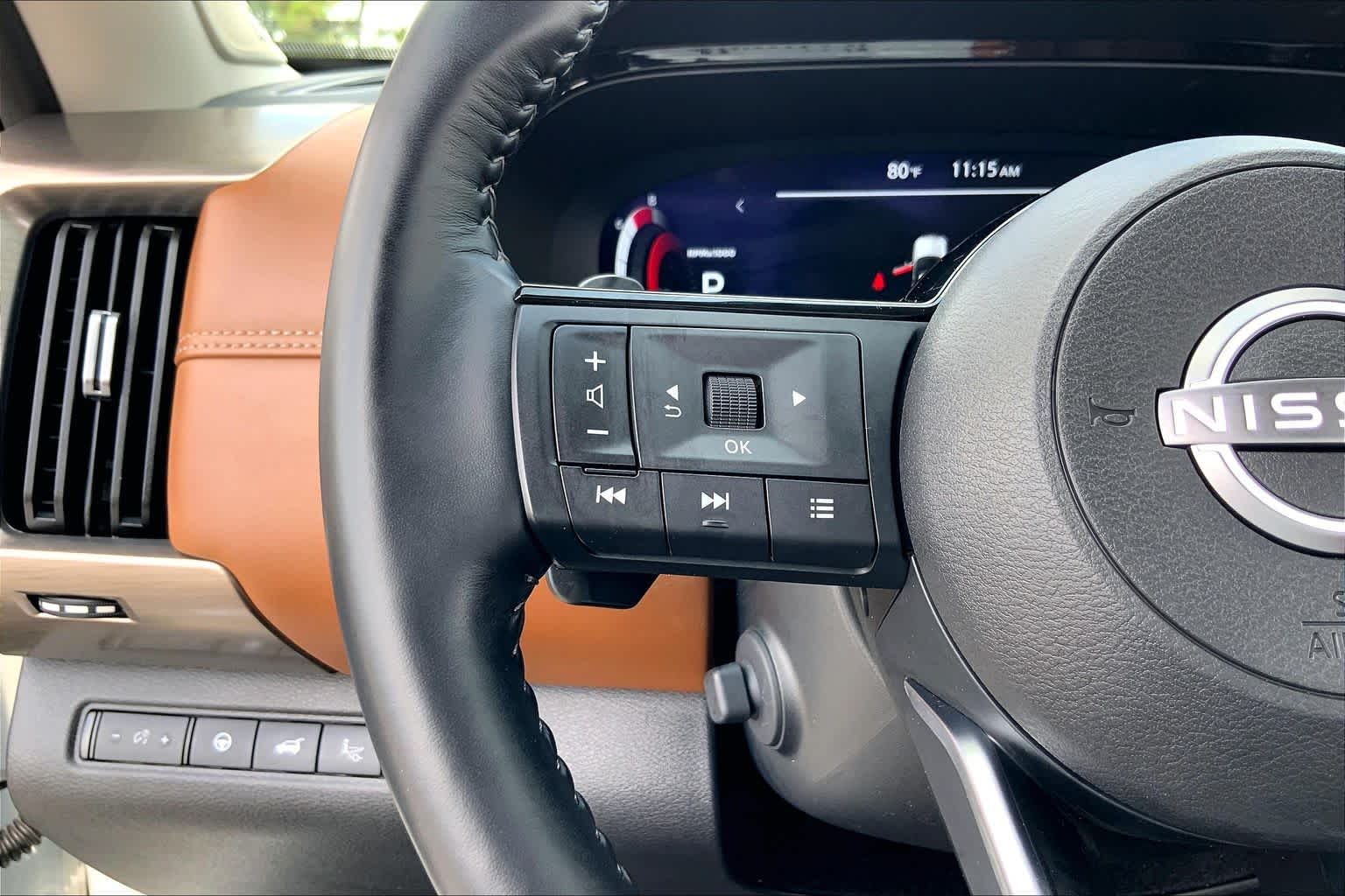 2024 Nissan Pathfinder Platinum Pearl White Tricoat at Sterling McCall Nissan
