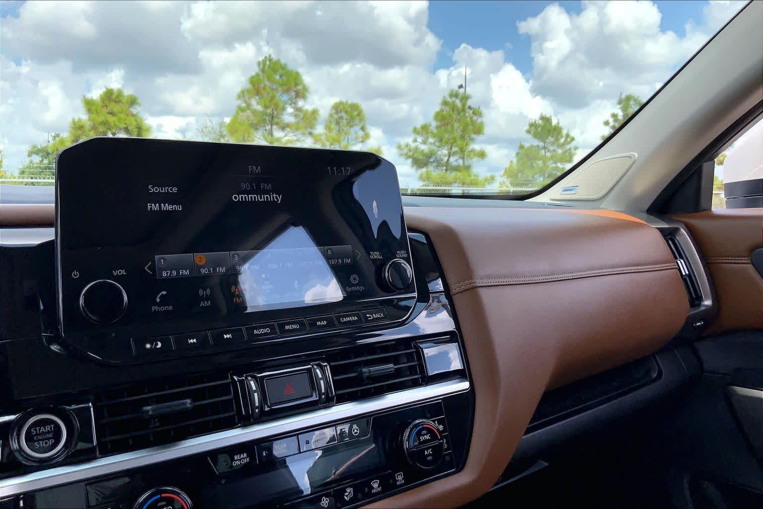 2024 Nissan Pathfinder Platinum Pearl White Tricoat at Sterling McCall Nissan