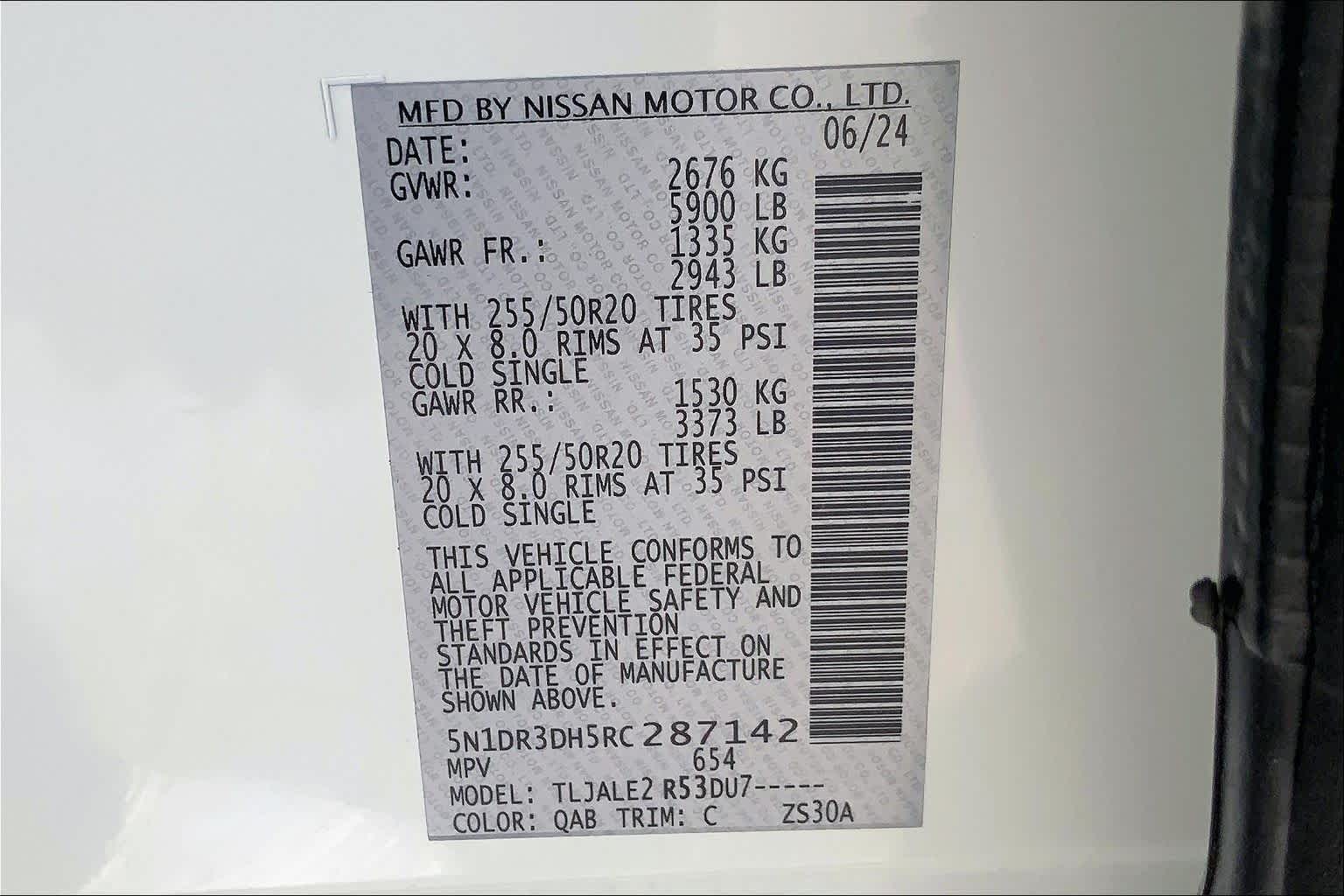 2024 Nissan Pathfinder Platinum Pearl White Tricoat at Sterling McCall Nissan