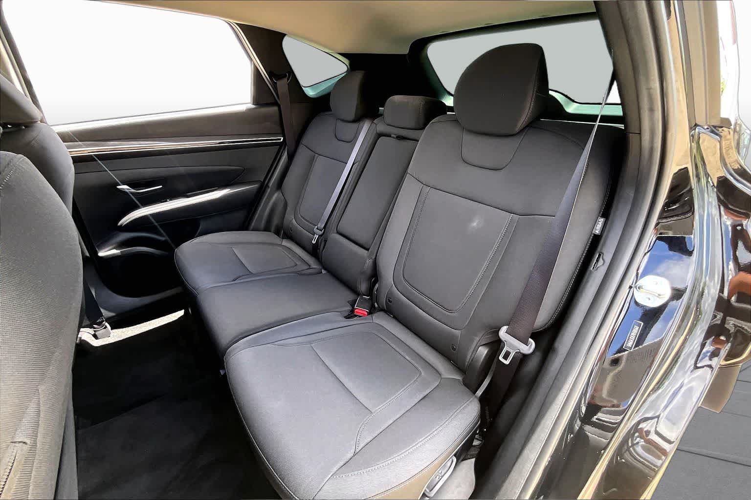 2024 Hyundai Tucson SE Black Pearl at Davis Chevrolet