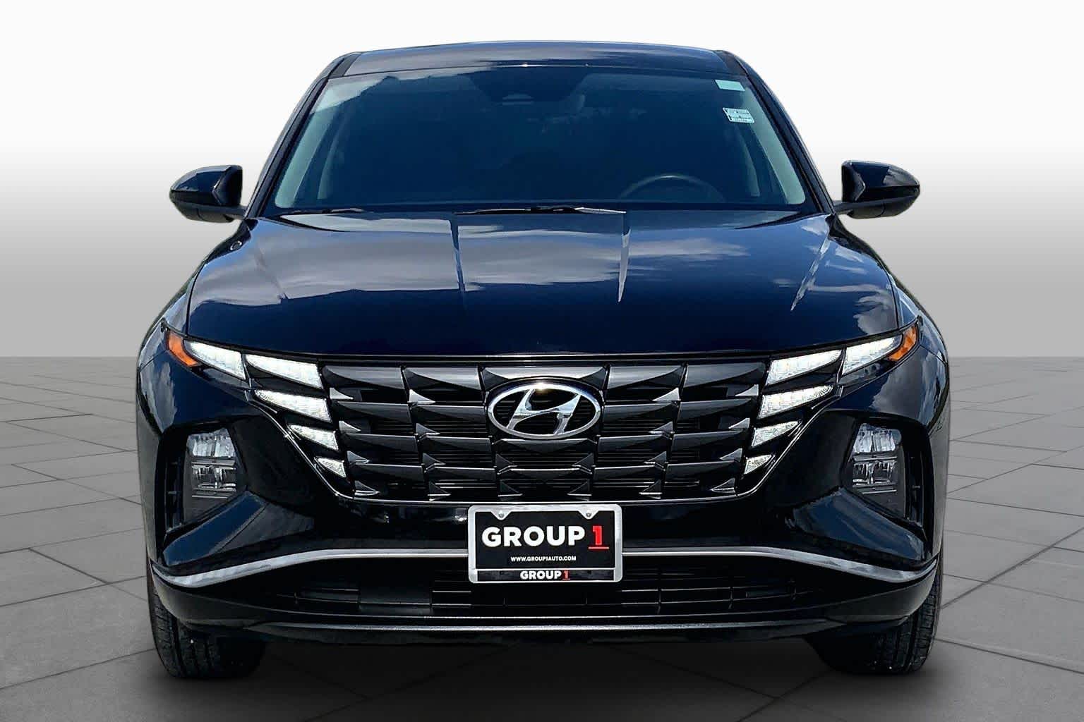 2024 Hyundai Tucson SE Black Pearl at Tomball Ford